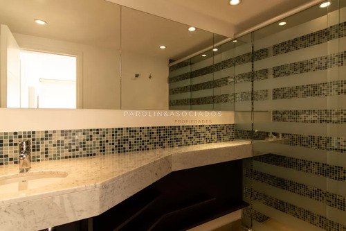 Excelente Apartamento En Venta En Icon Brava Tower, Punta Del Este.