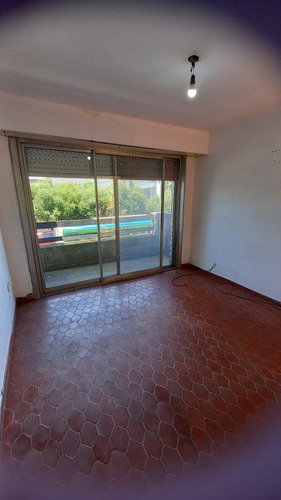 Casa 4 Ambientes Con Garage, Ideal Vivienda O Comercial, Quilmes Oeste Centro, Emprendimiento Inmobiliario, Inversión