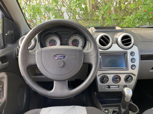 Ford Fiesta 1.6 MPI HATCH 8V FLEX 4P MANUAL