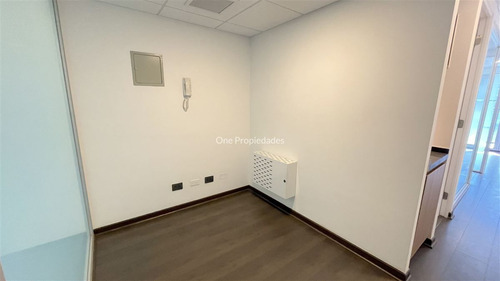 Oficina Arriendo Clinica Las Condes Moderna 2 Priv 1 Est