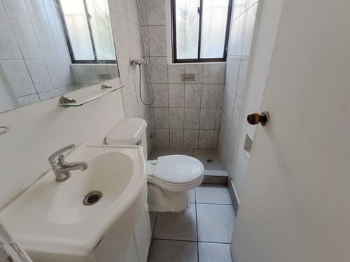 Departamento Primer Piso Con Patio - Providencia