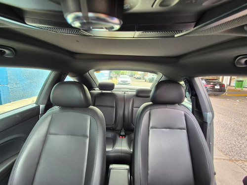 Volkswagen Beetle 2.5 Sportline Mt