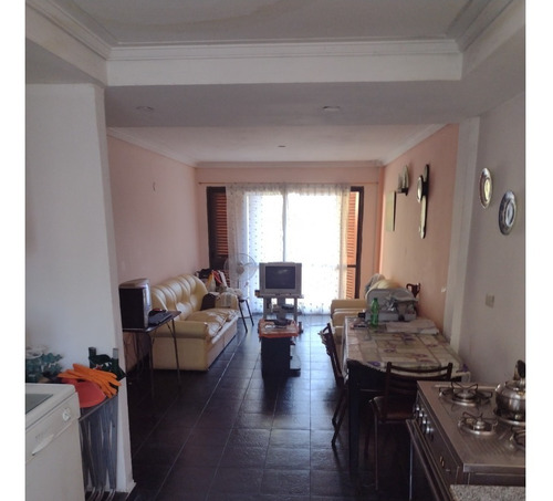 Oportunidad Chalet Con Gge, Patio Y Fondo Libre De 20 Mts.