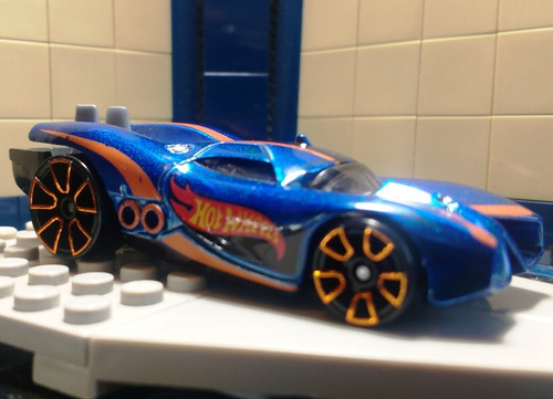 Priviet Fantasia Prototype H-24 Azul Hot Wheels Hw