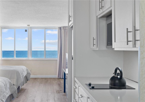 Departamento Monoambiente En Venta - 1 Cochera - 39mts2 - Sunny Isles, Florida