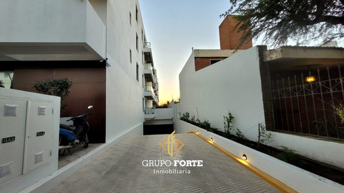 Departamento En Venta - Complejo Egeo
