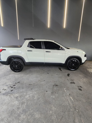 Fiat Toro 1.3 Freedom 16v Turbo Flex 4x2 Aut. 4p