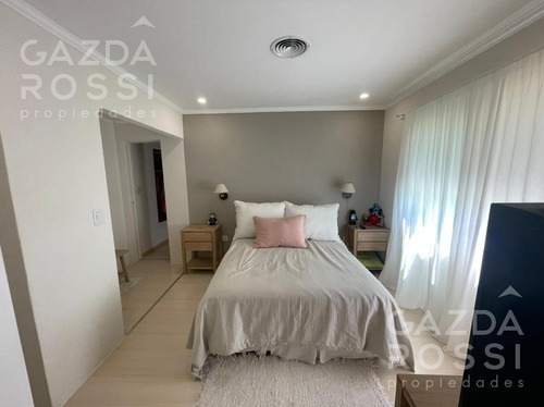 Imagen 15 de 22 de Hermosa Casa A La Venta En Campos De Echeverría , Canning!