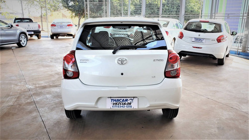 Imagem 4 de 11 de Toyota Etios 1.3 X 16v Flex 4p Manual