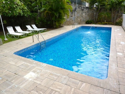 Imagen 29 de 30 de Alquilo Lujoso Apto 275 Mts (3.000 Sq/ft), 4 Hab, 5 Baños, Piscina, Seguridad 24 Hrs, Cámaras De Seguridad, 3 Puestos.