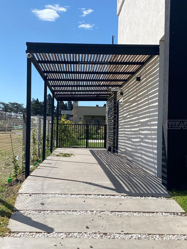 Imagen 2 de 30 de Casa En Venta En Santa Emilia, Pilar Del Este, G.b.a. Zona Norte