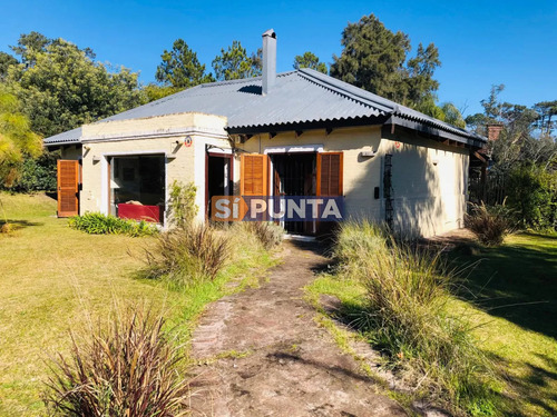 Casa Ideal Para Vivienda Permanente, Cerca De Colegios 