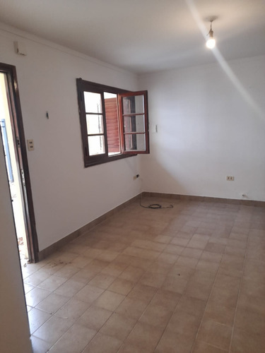 Duplex B° Los Olmos En Venta, General Roca - Rio Negro