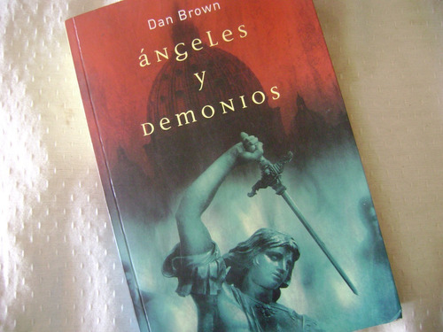 Angeles Y Demonios. Dan Brown. Tamaño Grande