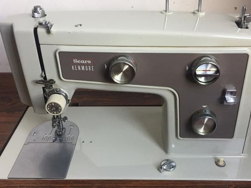 Imagen 1 de 9 de Máquina Kenmore Con Mesa