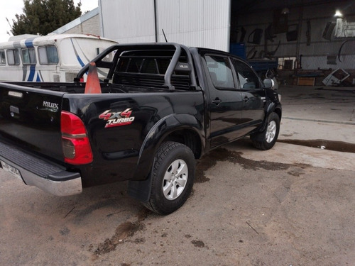 Toyota Hilux 2.5 Cd Dx Pack Tdi 120cv 4x4 - C3 2013