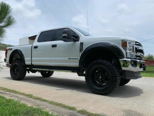 Imagen 2 de 15 de Ford F-250 2020 6.7l Super Duty Cab Dob Diesel 4x4 At