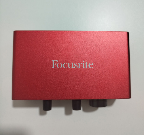 Focusrite Scarlett Solo 3o Generación Interface De Audio Rojo