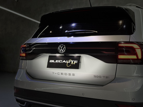 Volkswagen T-Cross 1.0 200 TSI TOTAL FLEX COMFORTLINE AUTOMÁTICO