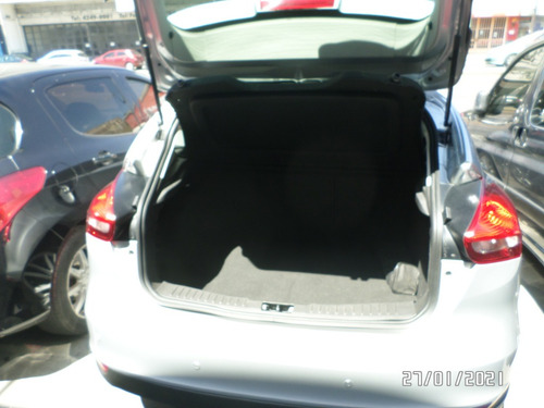 Ford Focus 1.6 5p S L/14 2015