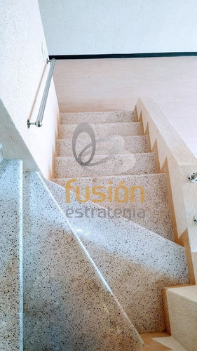 Imagen 13 de 30 de Venta De Casa En Condominio En Bosques De Los Héroes, Tecáma