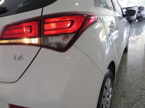 Hyundai HB20 1.6 Comfort Plus Flex 5p