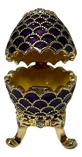 Huevo Fabergé, San Petersburgo, Rusia, Modelo Pino. Morado