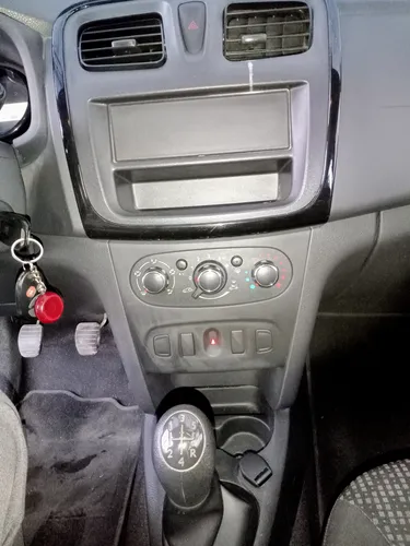 Renault Logan 1.6 Zen Mt