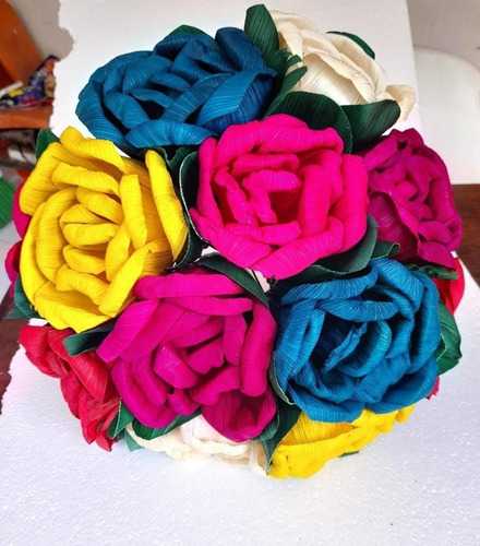 24 Ramos D Flores (rosas) De Hoja De Maiz 12pz