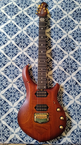 Music Man John Petrucci Majesty Artisan Rosso