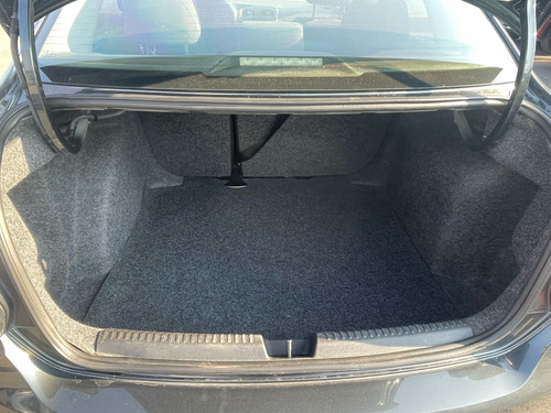 Volkswagen Vento 1.6 Confortline At
