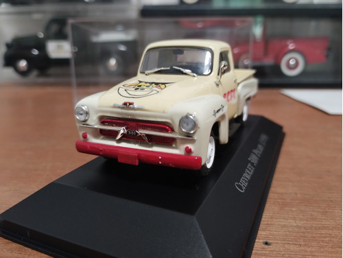 Pickup Chevrolet 3100 Laticínios Ccpl Ixo 1/43 Custon Car 