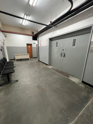 Alquiler Deposito En Zona Industrial La Lebrun De 26m2