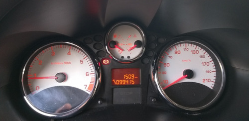 Peugeot 207 2012 1.4 Xr Flex 5p