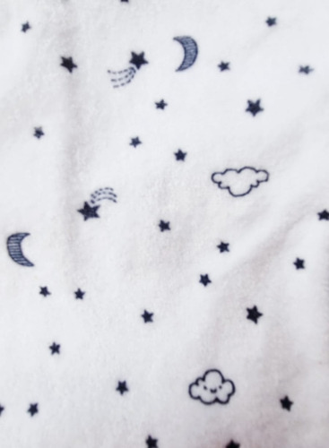 Imagen 2 de 2 de Conjunto Bebe Mini Plush Pant.liso Buzo Est.estrellas /nubes