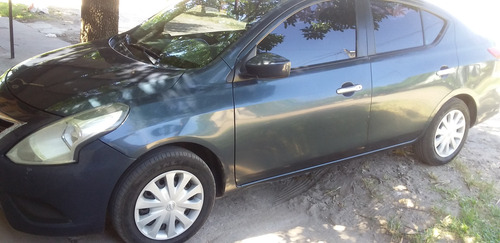 Nissan Versa 1.6 Sense