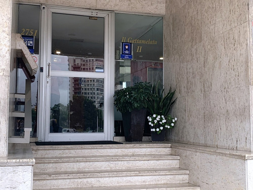 Imagen 3 de 14 de Venta - Permuta Penthouse Parque Battle, 2dormitorio, 2 Baños Con Garage Y Parrillero De Uso Exclusivo
