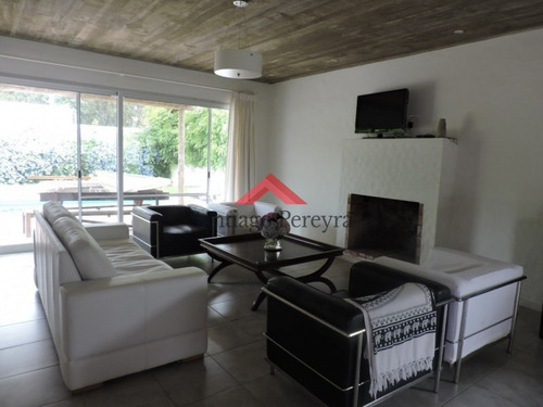 Espectacular Casa En Venta - Ref: 5950