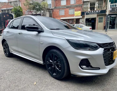 Chevrolet Onix 1.0T Rs Mt