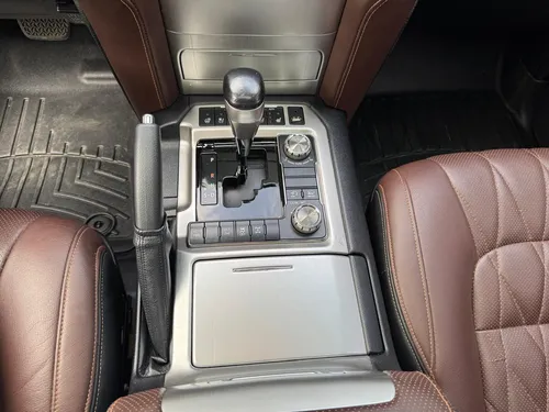 Toyota Land Cruiser Sahara Blindaje 2