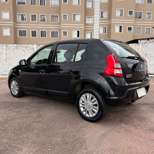 Renault Sandero 1.6 16v Privilège Hi-flex Aut. 5p