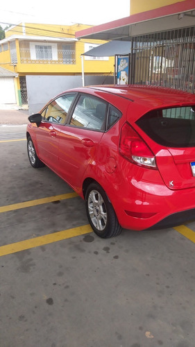 Imagem 12 de 14 de Ford Fiesta Hatch