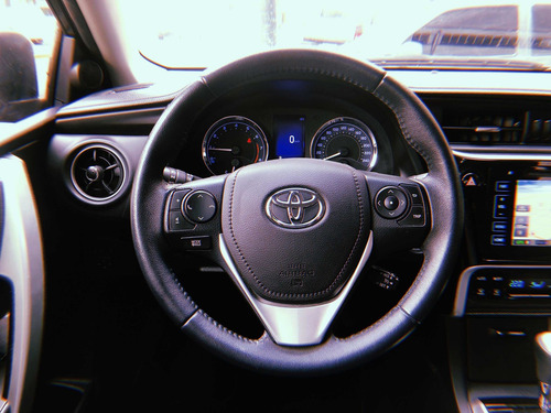 Imagen 9 de 14 de Toyota Corolla Seg 1.8 Cvt 2018 Automático Full C/cuero.