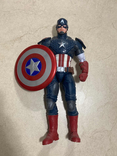 Marvel Legends Capitán América 12