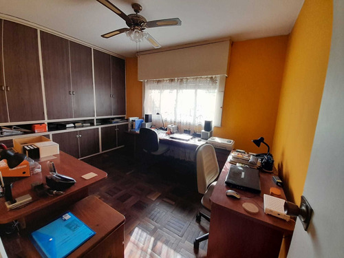Imagen 11 de 19 de 1139/2 Venta Casa 3 Plantas 4 Dorm 3baños Punta Gorda - Prospero