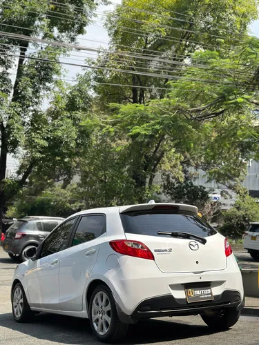 Mazda 2 1.5 15hm1c