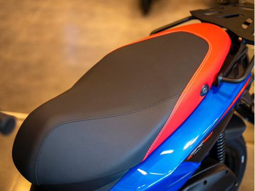 Imagen 16 de 25 de Aprilia Sr 160 Azul Reserva Disponible