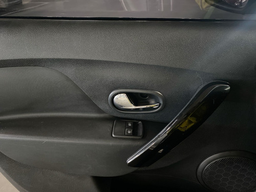 Imagen 14 de 25 de Renault Logan