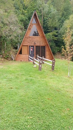 Terreno Oportunidad Terreno  Y 2 Cabañas