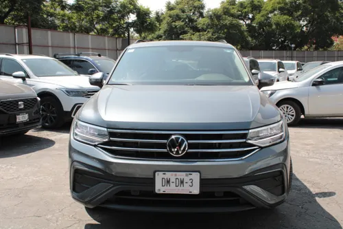 Volkswagen Tiguan COMFORTLINE 1.4L TSI DSG 5 OCUP